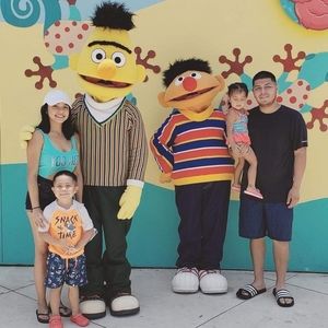 Meet your Posher, Valentin